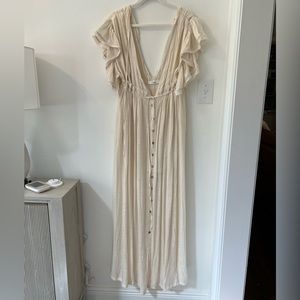 NWOT Lennon Maxi dress
